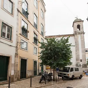 Lx Townhouse Ideal For Big Groups Prime Location Trendy Street Lisbon