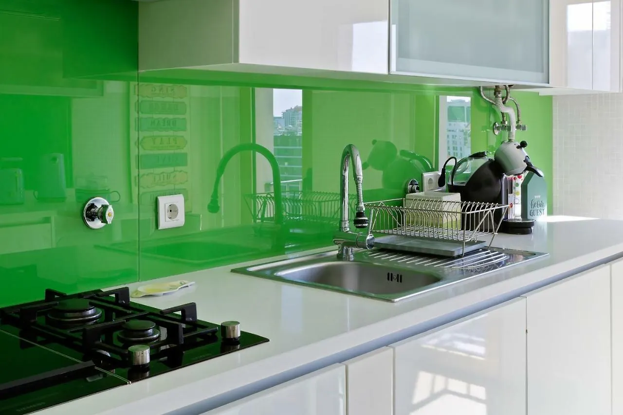Stunning 2 Bdr Apt Sleeps 4 Nr Entrecampos Villa Lisbon